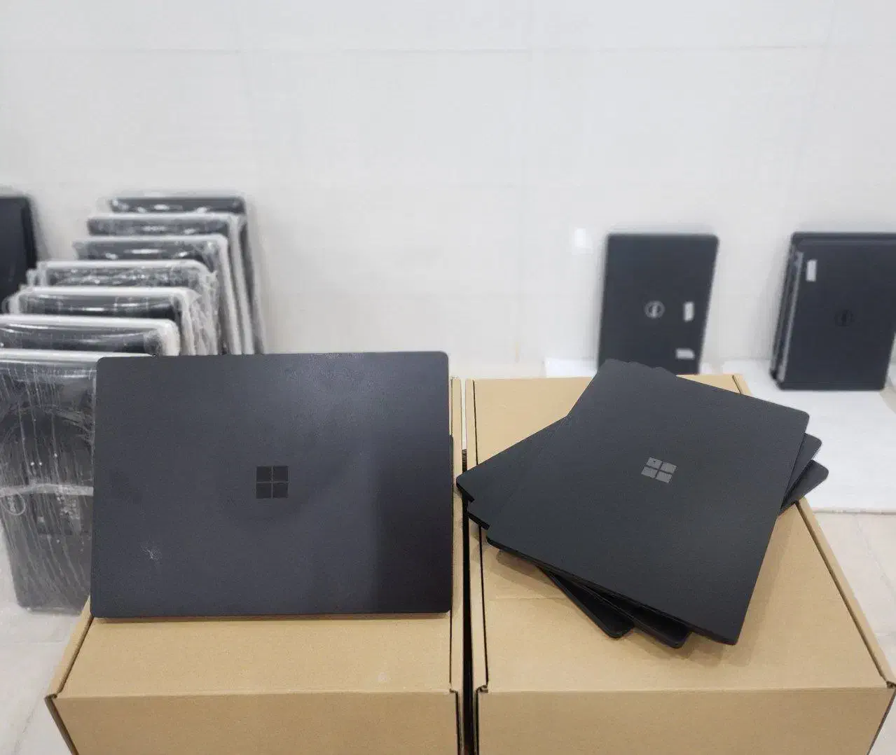 سرفیس لپتاپ آمریکایی ۴ Surface Laptop بسیار تمیز|رایانه همراه|بوشهر, |دیوار
