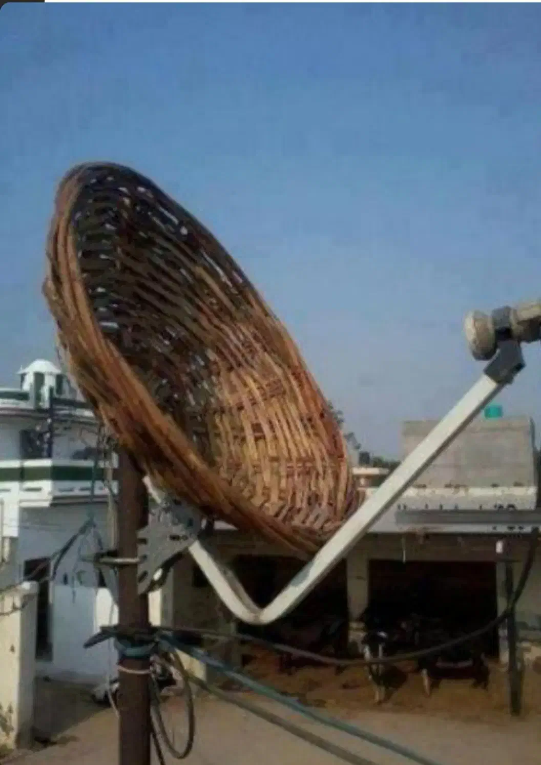 تنظیم حرفه ای آنتن و تلویزیون و نصب تی وی|خدمات پیشه و مهارت|بیرجند, |دیوار