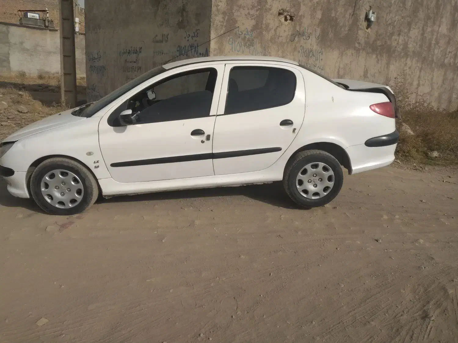 206 قیمت مناسب ۸۹ تیوفایو|خودرو سواری و وانت|نیشابور, شهرک جانبازان|دیوار