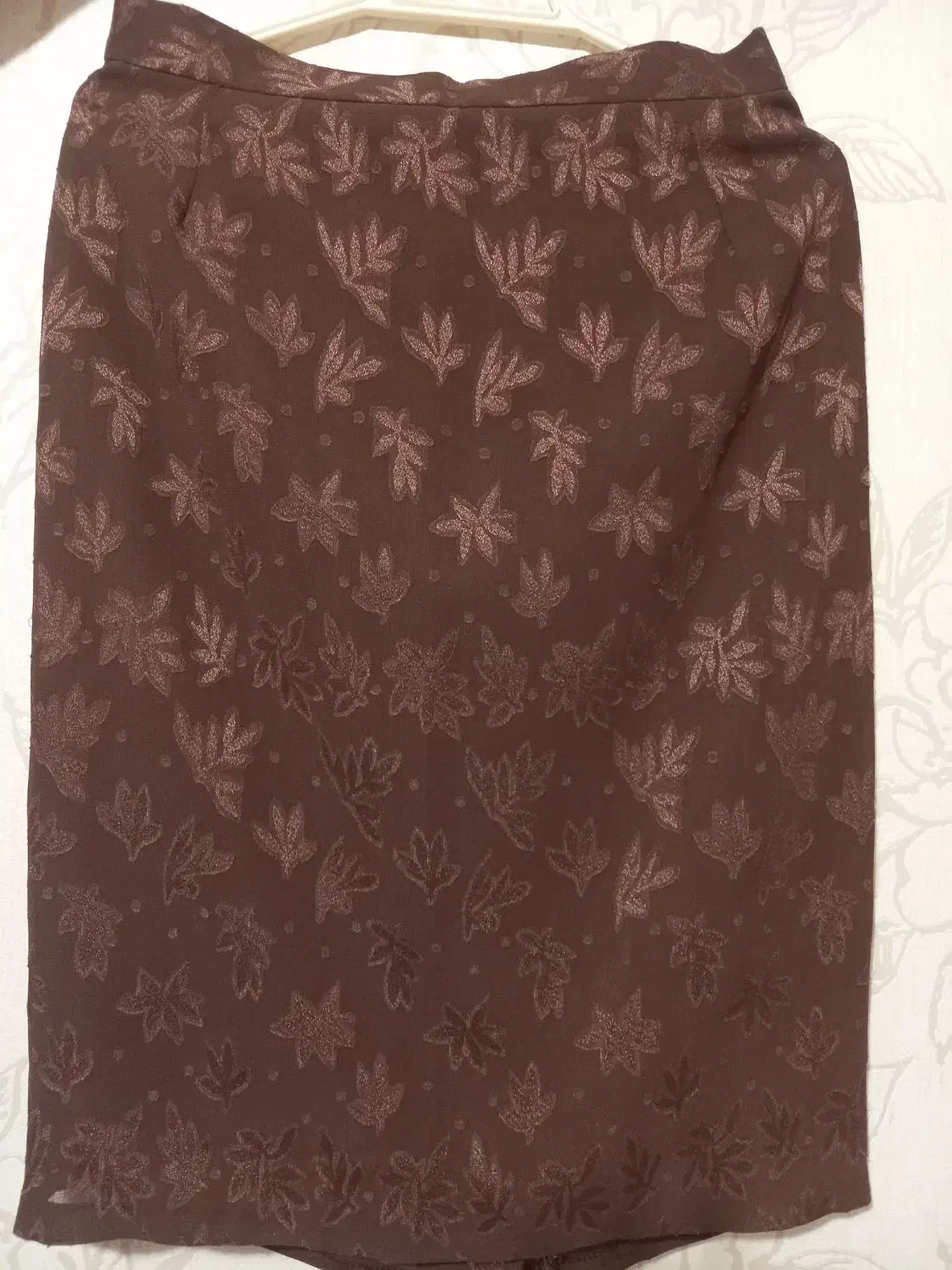 کت ودامن نو وتمیز سایز چهل|لباس|رشت, منظریه|دیوار