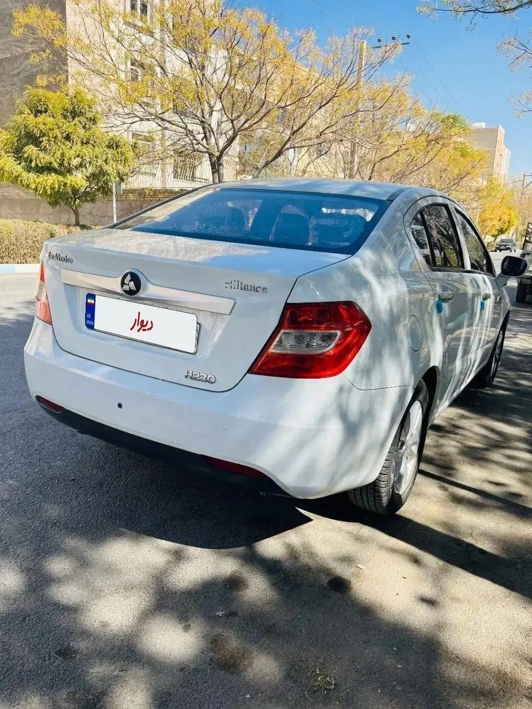 برلیانس230 مدل ۱۳۹۷ / سالم و تمیز در حد|خودرو سواری و وانت|اصفهان, خانه اصفهان|دیوار