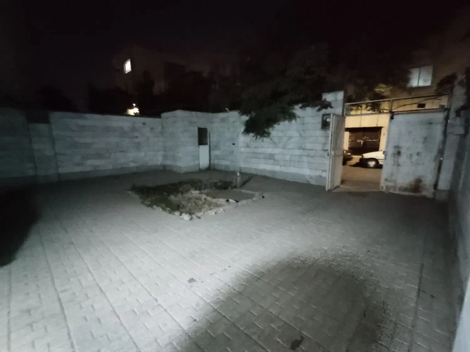 ۲۲۵ متر ویلایی اول امامیه مناسب سازنده|فروش زمین و ملک کلنگی|مشهد, ولیعصر (شهرک غرب)|دیوار