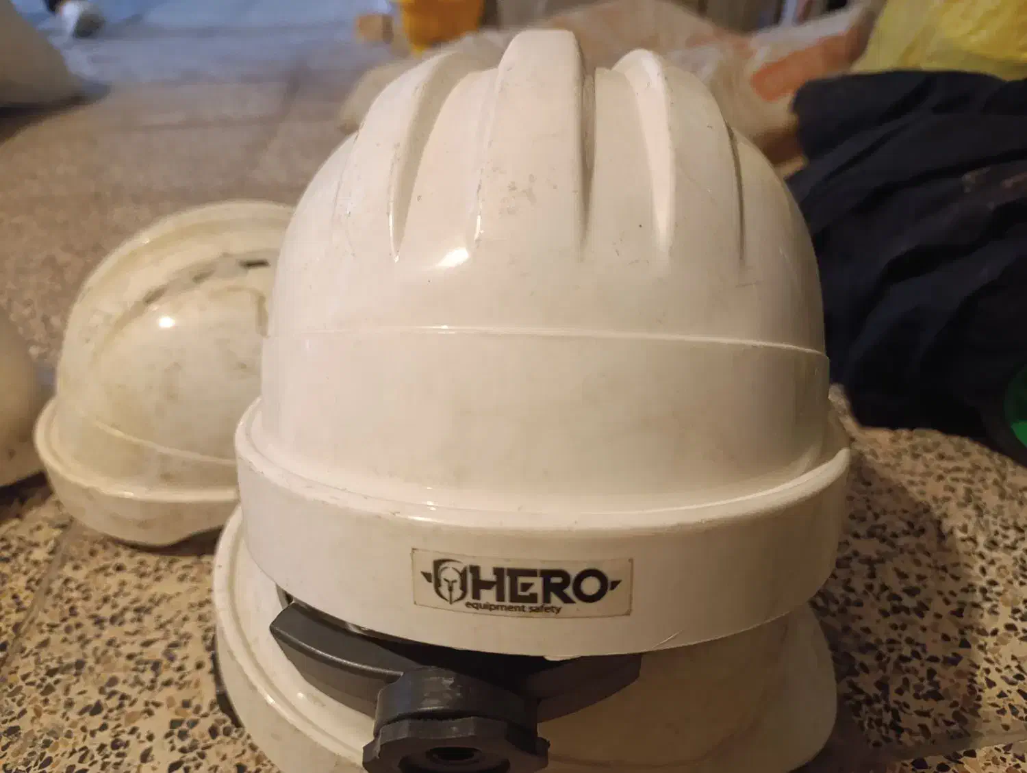 کلاه کار ایمنی در حد نو|ابزارآلات|کرمانشاه, |دیوار