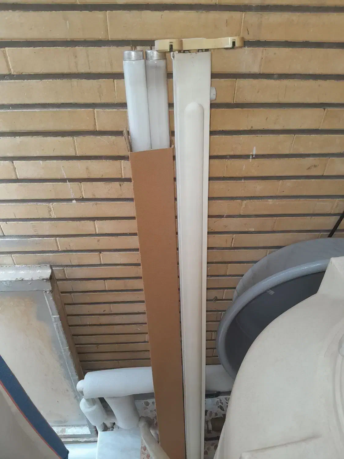 مهتابی کامل دو قلو سالم و تمیز و نو کم کار توافقی|لامپ و چراغ|اصفهان, شاهد|دیوار