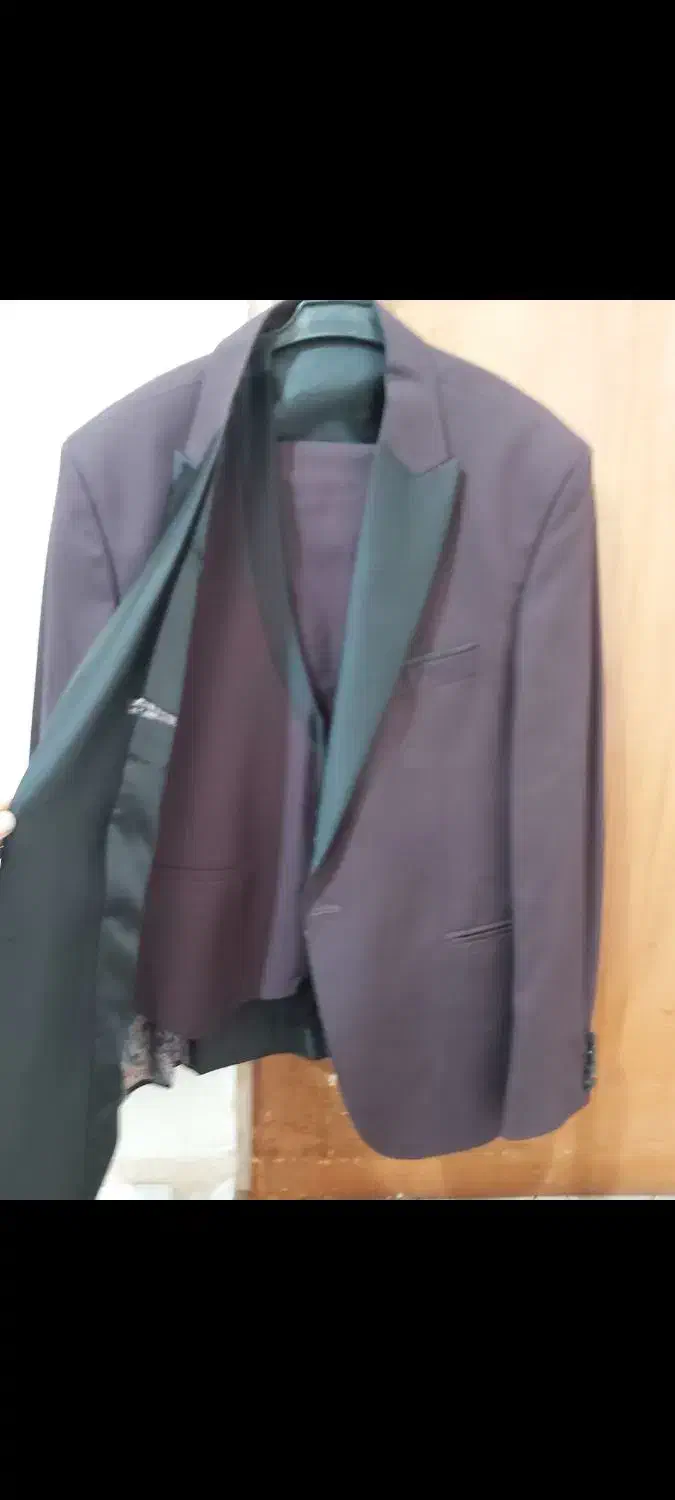 کت و شلوار بادنجونی در حد نو|لباس|اصفهان, شیخ اشراق|دیوار