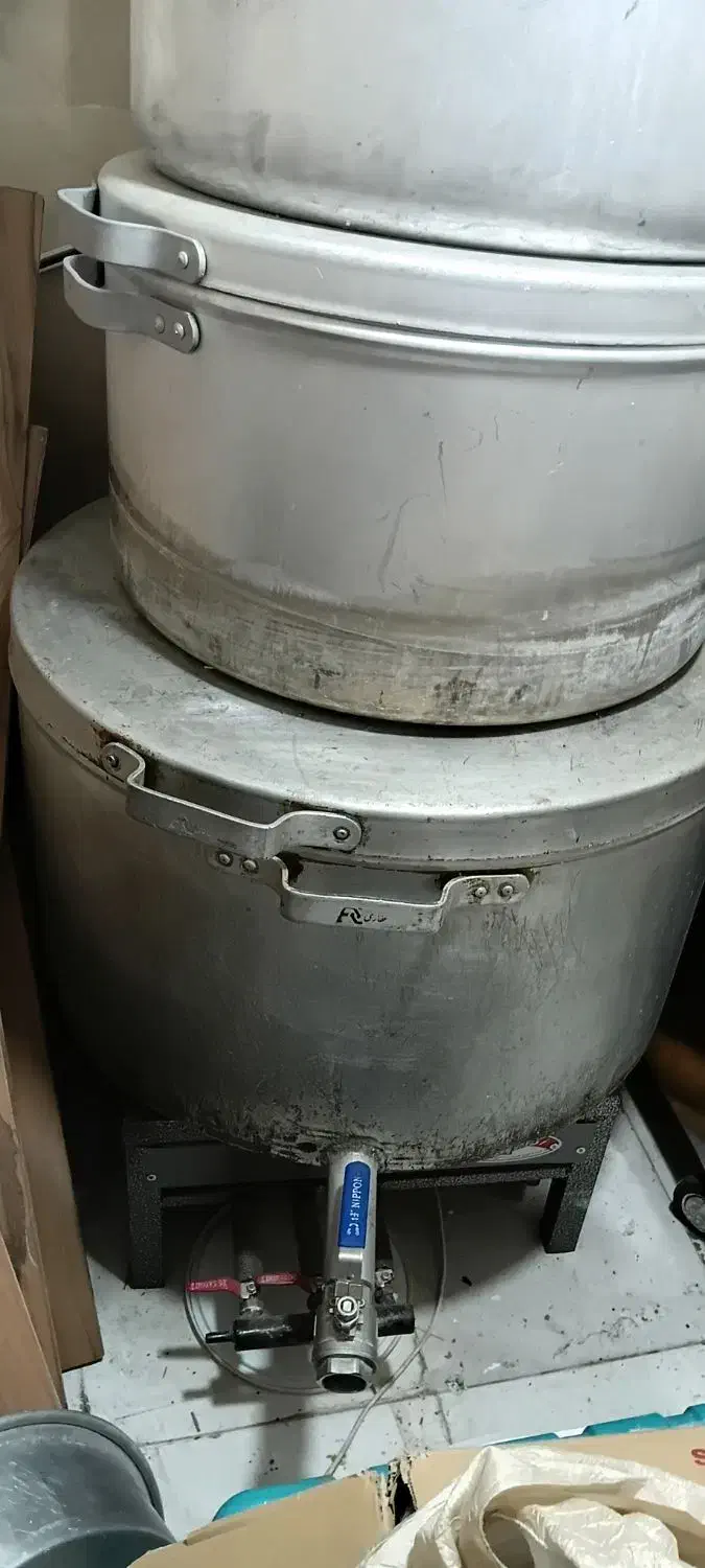 دیگ شیر دار بزرگ|ظروف پخت‌وپز|پاکدشت, پاکدشت (مامازند)|دیوار