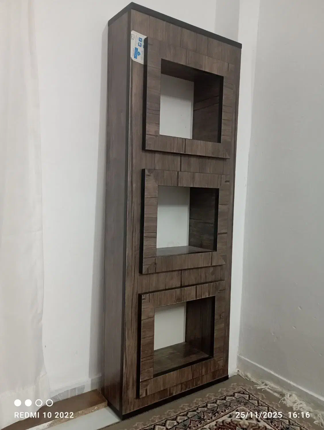 یک متر وده ارتفاع و40عرض جنس ملامینه بدون خط|کتابخانه، شلف، قفسههای دیواری|قوچان, |دیوار