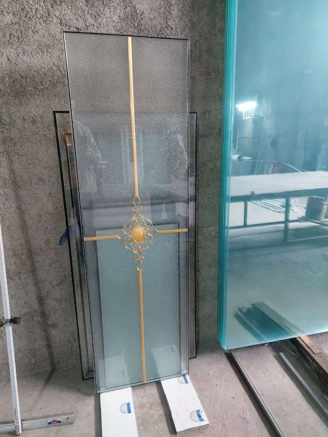 کارگر خانم جهت تولید ملزومات شیشه|استخدام صنعتی، فنی، مهندسی|شاهدشهر, |دیوار