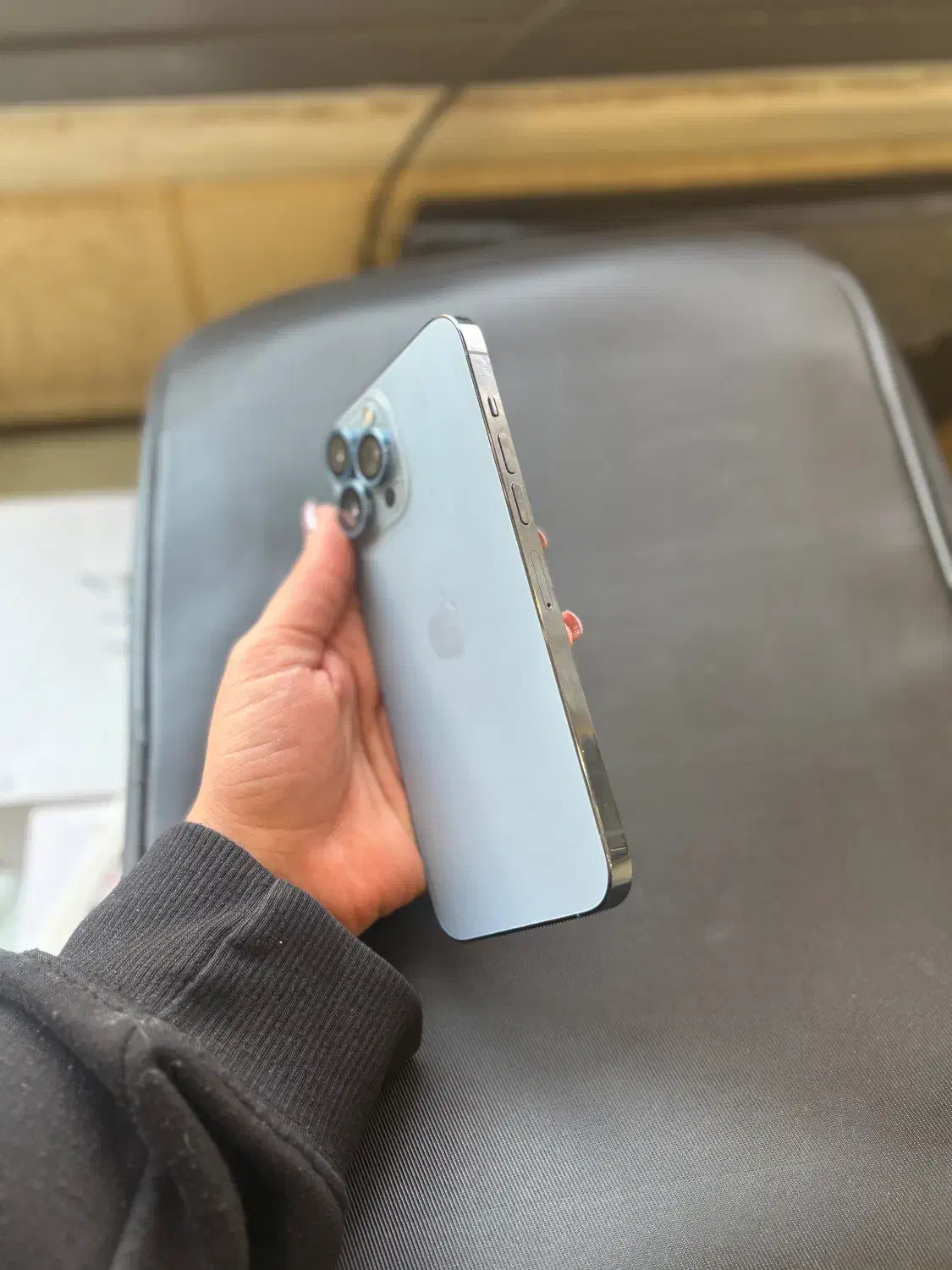 iPhone 13promax|موبایل|اصفهان, آبشار|دیوار