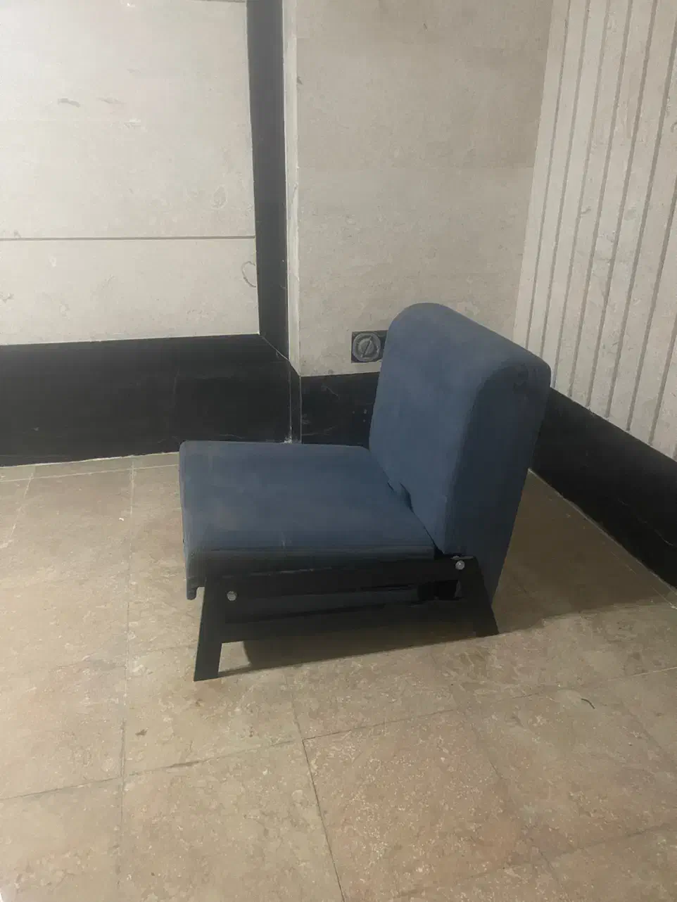 صندلی تخت شو‌|صندلی و نیمکت|مشهد, الهیه|دیوار