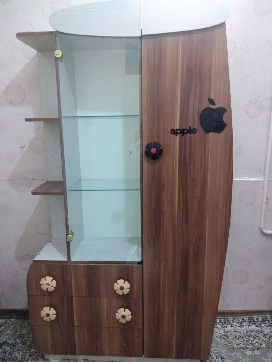 کمد لباس نوجوانی رنگ اسپرت مناسب دختروپسرا|اسباب و اثاث بچه|مشهد, نیزه|دیوار