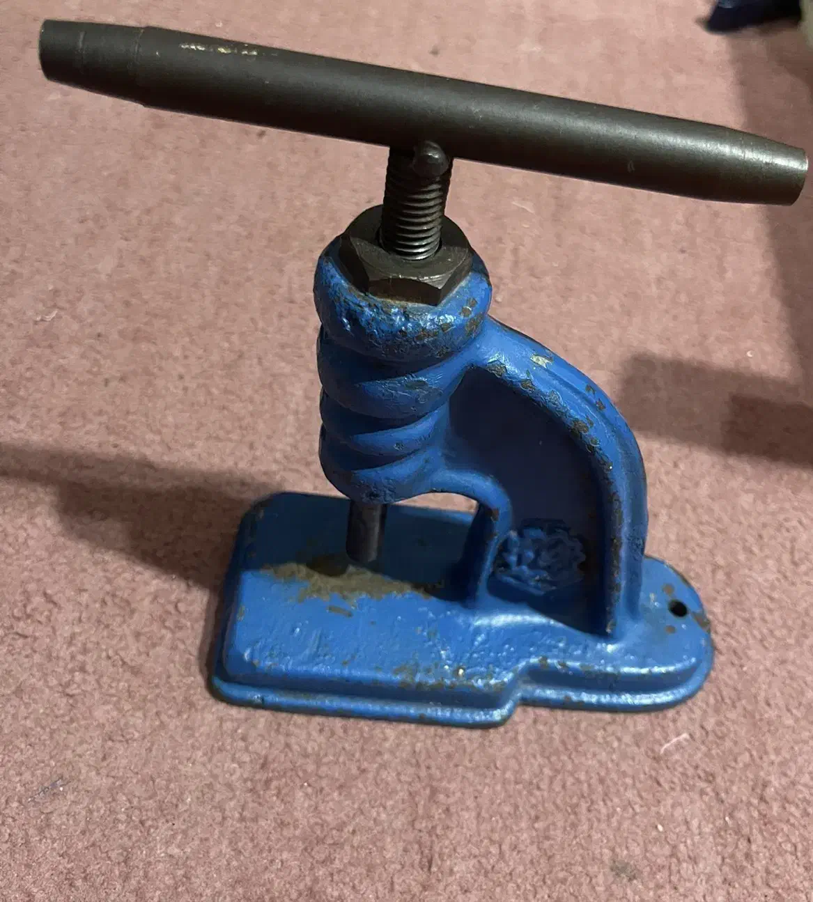 دکمه منگنه|لوازم خیاطی و بافتنی|اردبیل, |دیوار