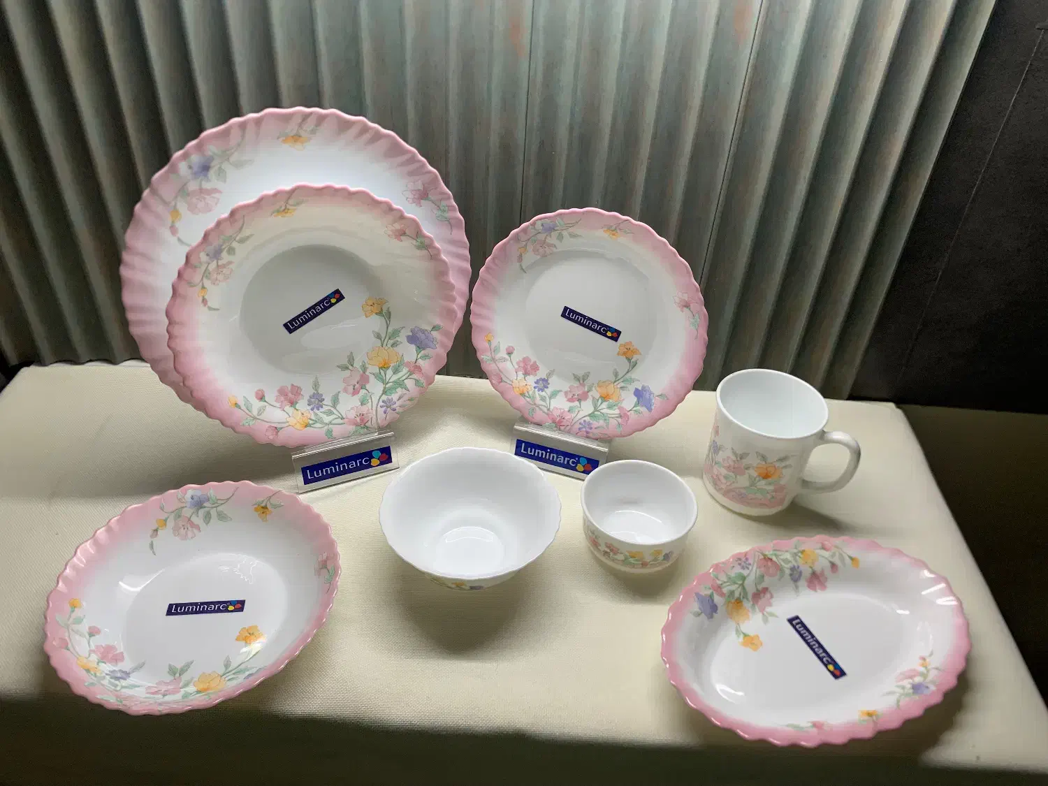 آرکوپال لومینارک|ظروف سرو و پذیرایی|یزد, |دیوار