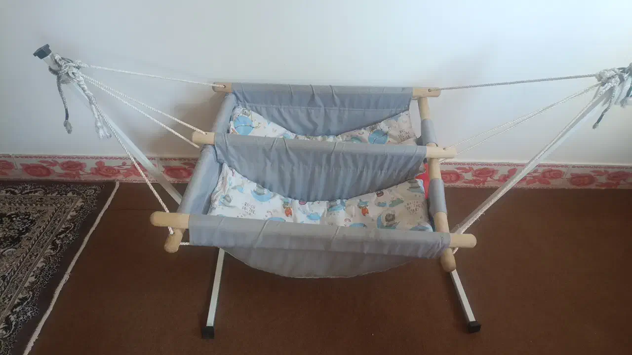 گهواره دوقلویی کاملا سالم|کالسکه و لوازم جانبی|کبودرآهنگ, |دیوار