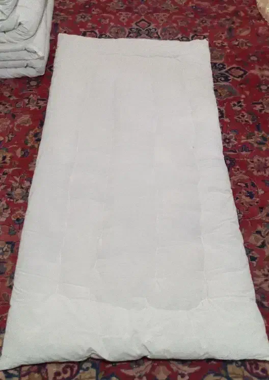 تشک . یورقان|سرویس روتختی|یامچی, |دیوار