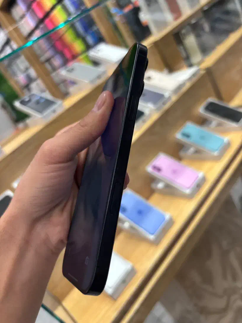 اپل iphone 16 Pro Max با حافظه 256|موبایل|تهران, صادقیه|دیوار