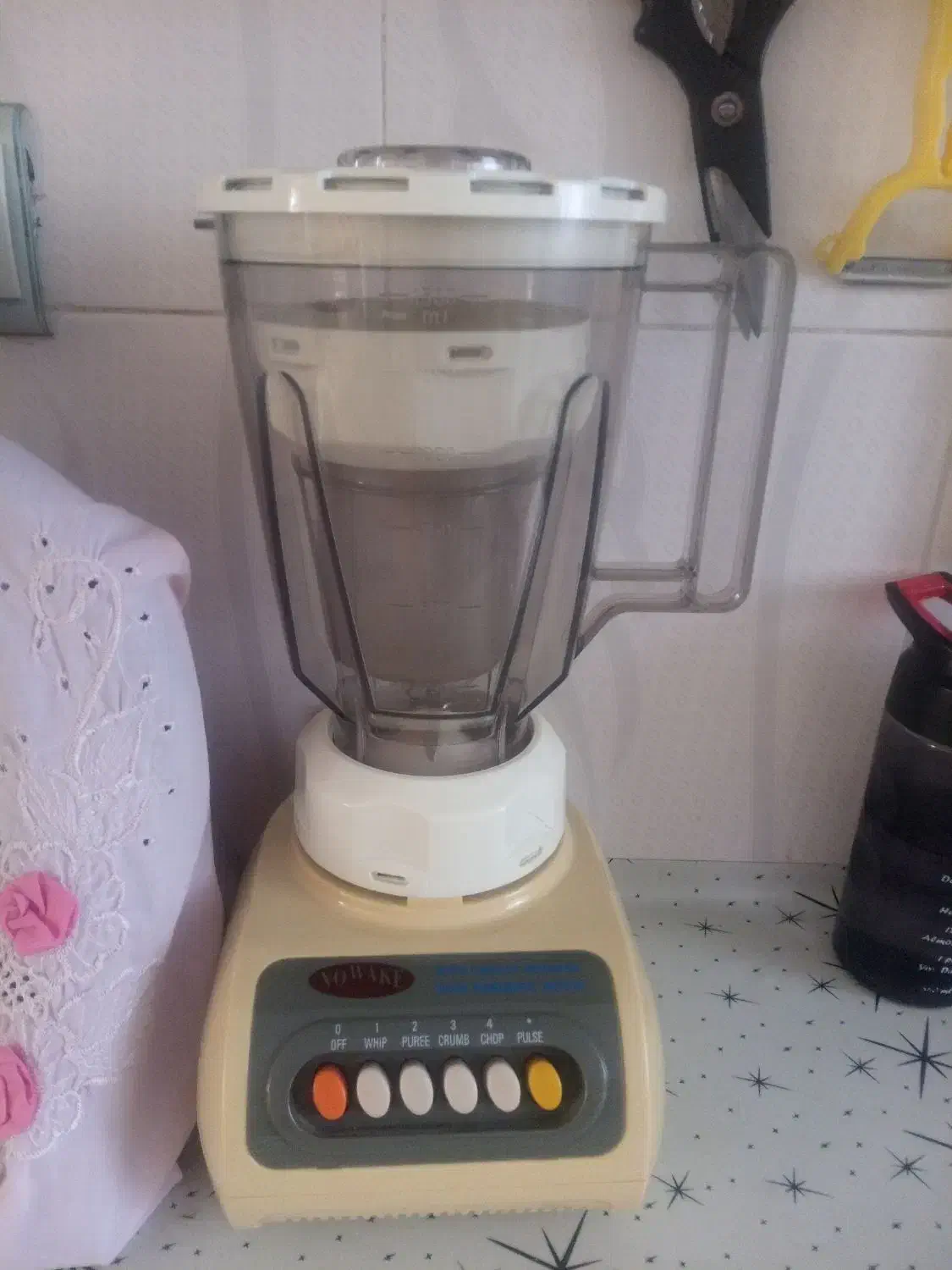 مخلوط کن|آبمیوه‌گیر و آب‌مرکبات‌گیر|نیشابور, شهرک بسیج|دیوار