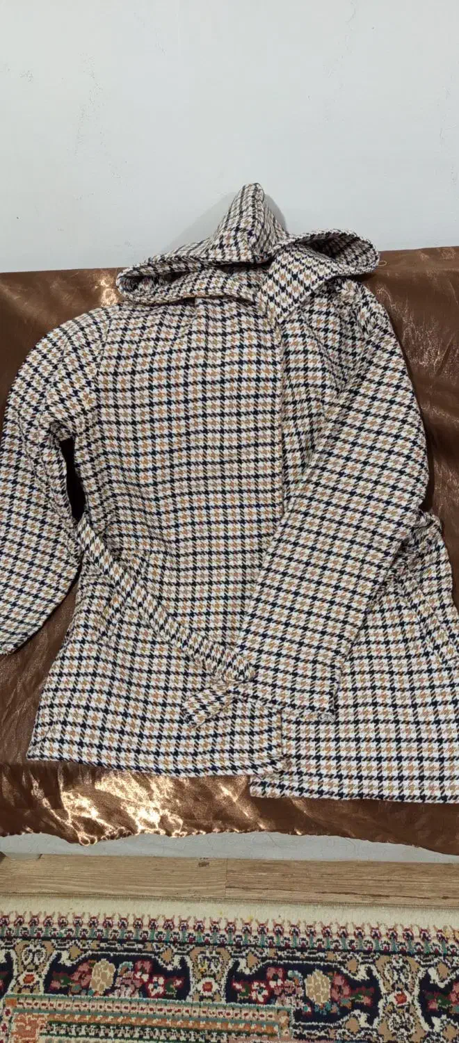 تعدادی پالتو|لباس|بندر انزلی, عباس آباد|دیوار