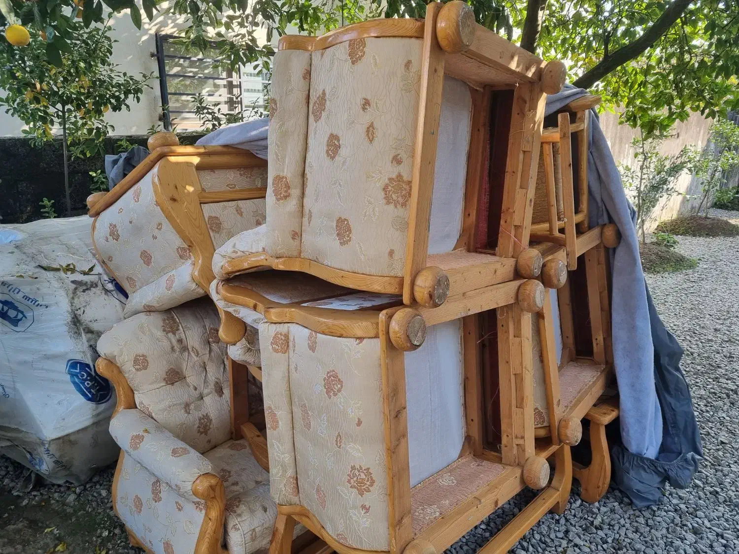 مبلمان ۸نفره با میز عسلی چوب نراد|مبلمان خانگی و میز عسلی|شیرود, |دیوار