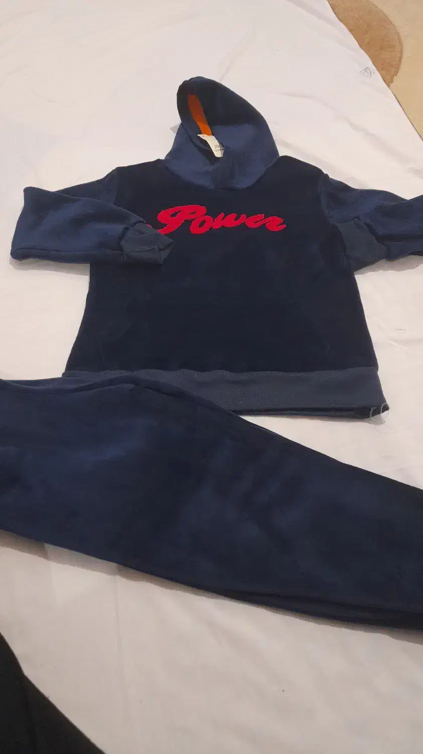 لباس|لباس|شادگان, |دیوار