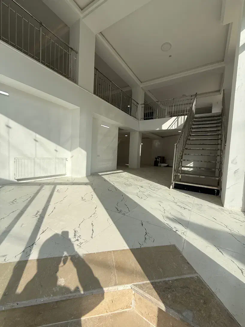 اجاره مغازه خ جمهوری ۹۴ متر همکف ۱۴۰ نیم طبقه|اجارهٔ مغازه و غرفه|بجنورد, |دیوار