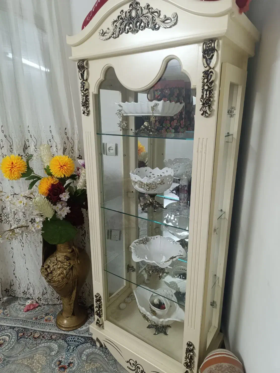 60000000|بوفه، ویترین، کنسول|گنبد کاووس, |دیوار