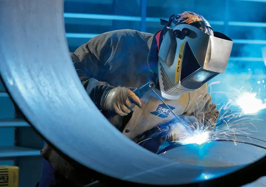 جوشکارسیار بابهترین قیمت وخوش قول|خدمات پیشه و مهارت|یزد, |دیوار