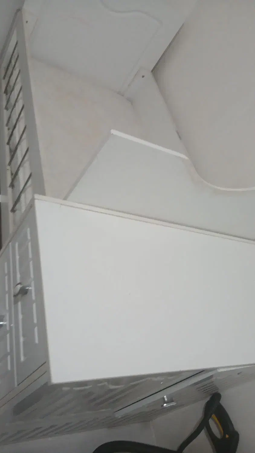 تخت سه کاره|تخت و سرویس خواب|اقبالیه, |دیوار