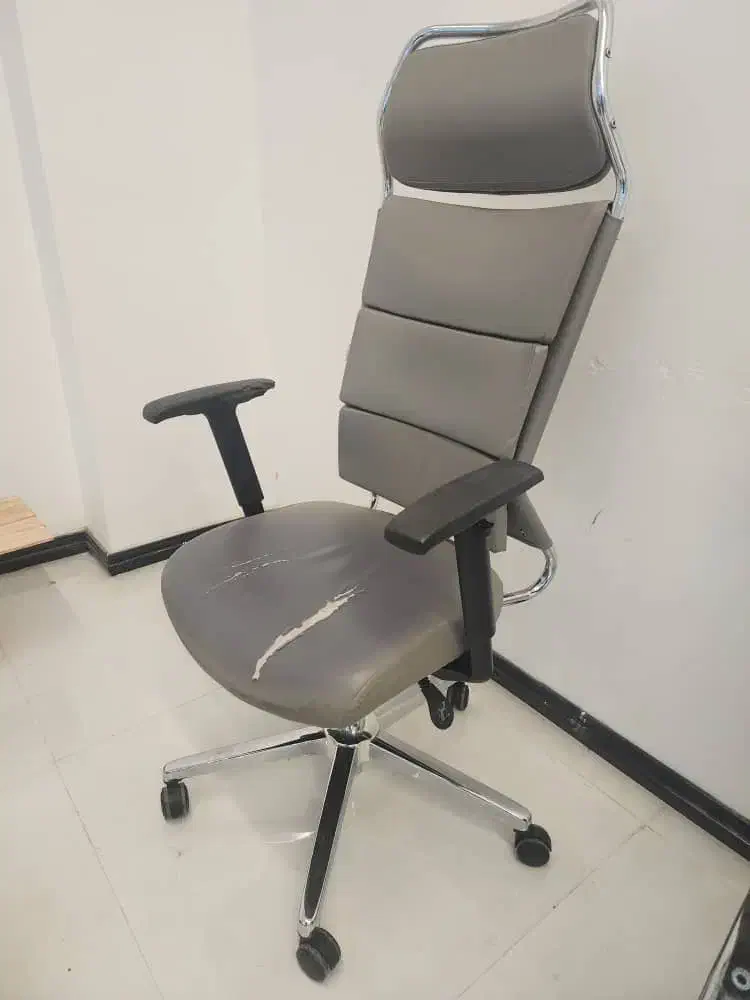 تعدادی صندلی|مبلمان اداری|بوشهر, |دیوار