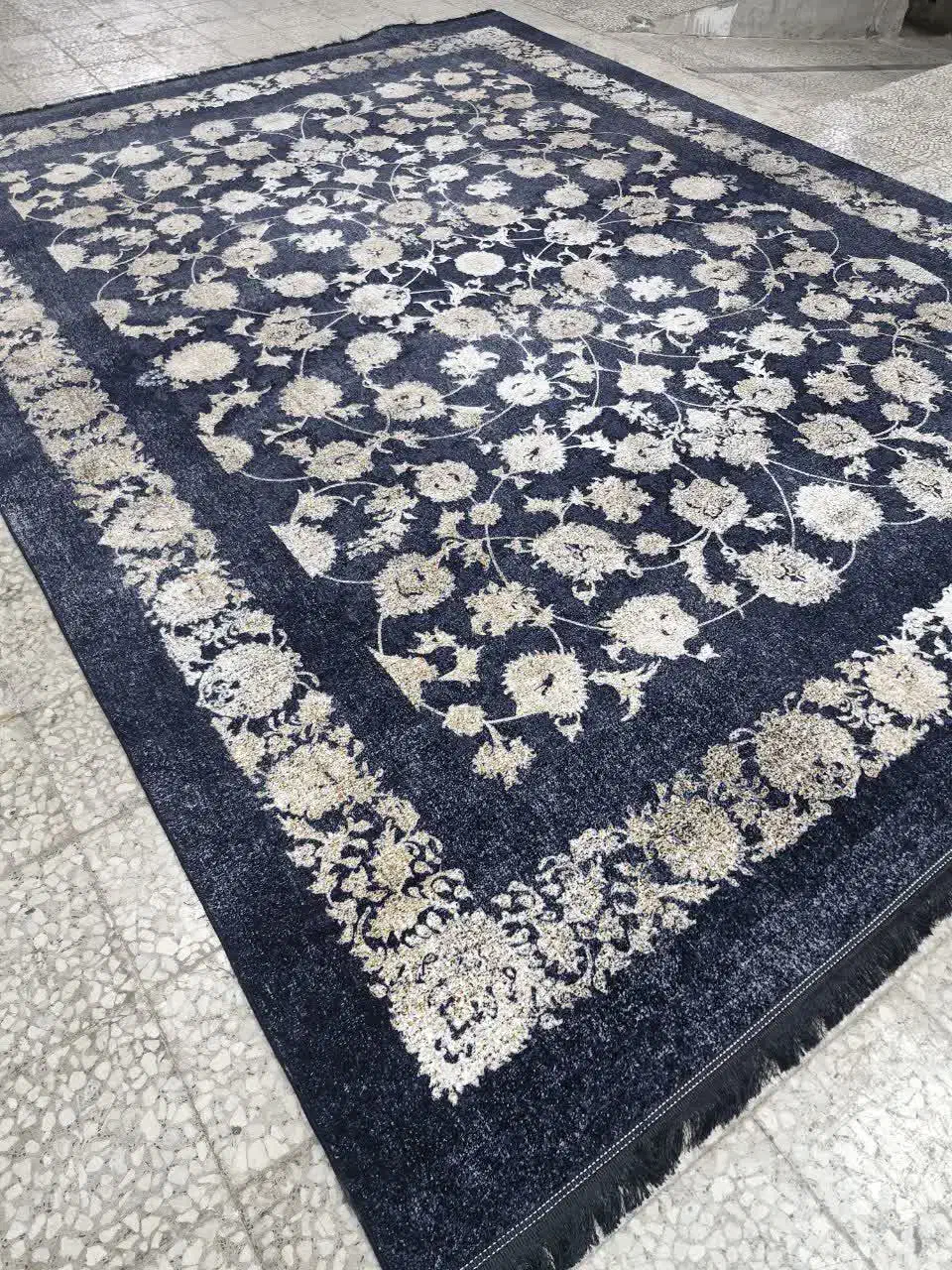 فرش ۷۰۰ شانه طرح وینتیج|فرش|بندرعباس, |دیوار