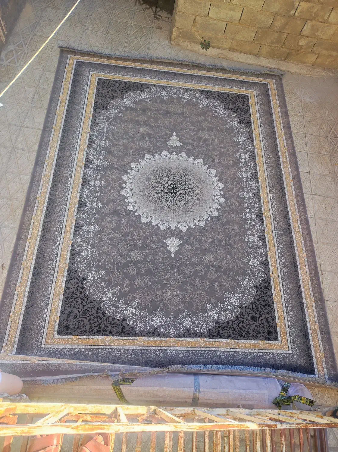 تعدادی قالی نگین مشهد 700 شانه جهت فروش|فرش|بجنورد, |دیوار