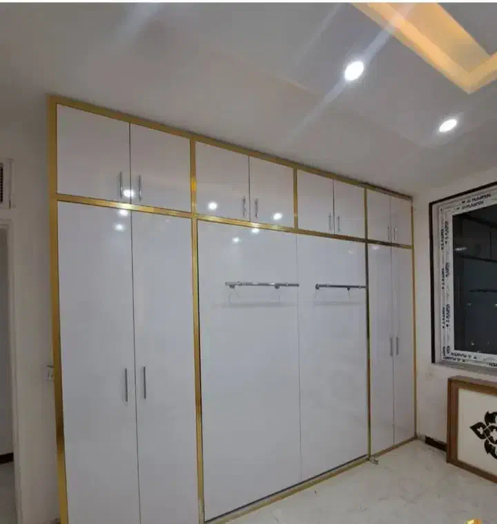 کارگر ساده برای دکوراسیون داخلی ساختمان|استخدام صنعتی، فنی، مهندسی|هشتگرد, شهرک آفتاب|دیوار