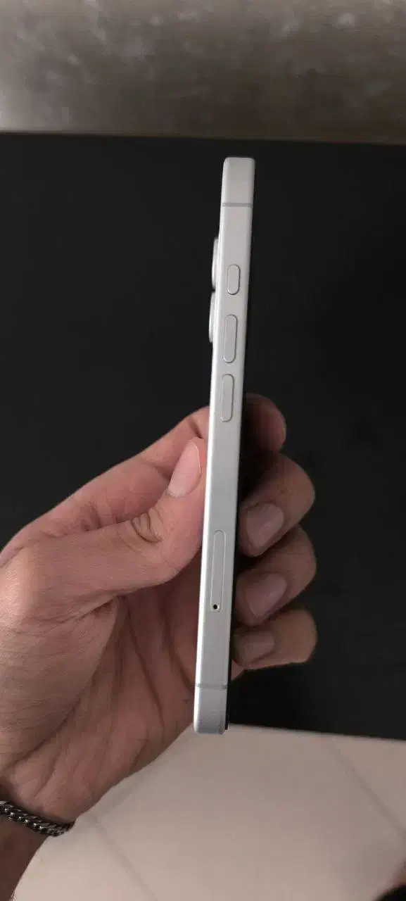 ۱۶ نرمال ۱۲۸ ch  بدون ریجستر دو سیم کارت فروش فوری|موبایل|مشهد, دانشجو|دیوار