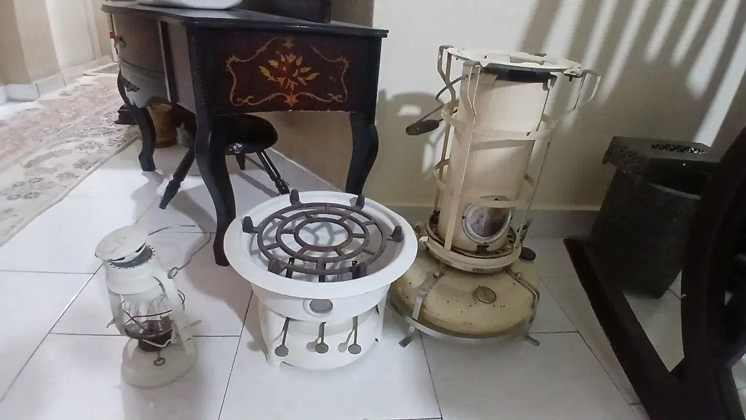 الادین نفتی چراغ سه فیتیله ای چراغ فانوس نفتی|بخاری، هیتر، شومینه|مشهد, حجاب (شهرک غرب)|دیوار