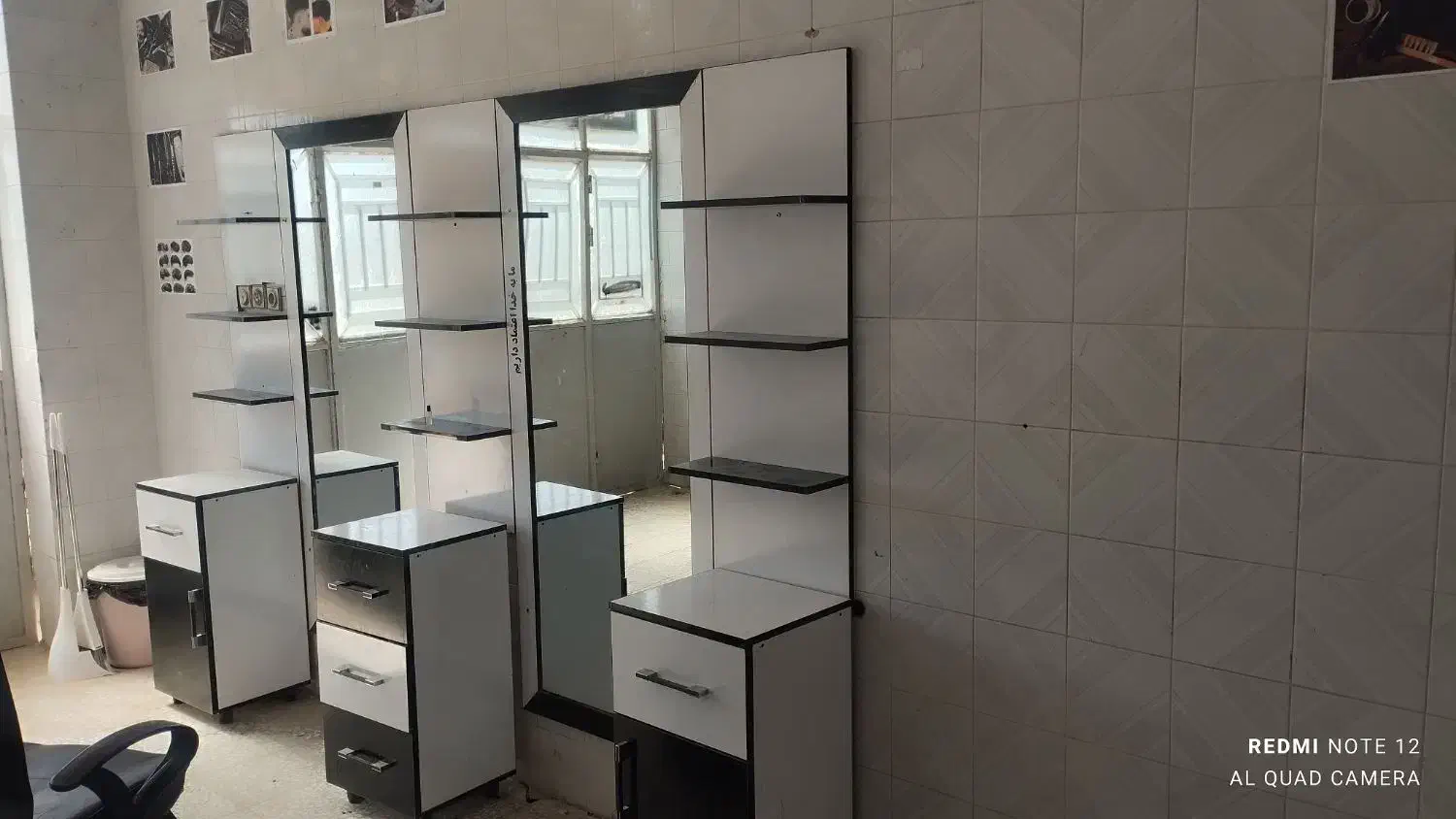 دکور آرایشگاه سالم|آرایشگاه و سالن‌های زیبایی|خاش, |دیوار