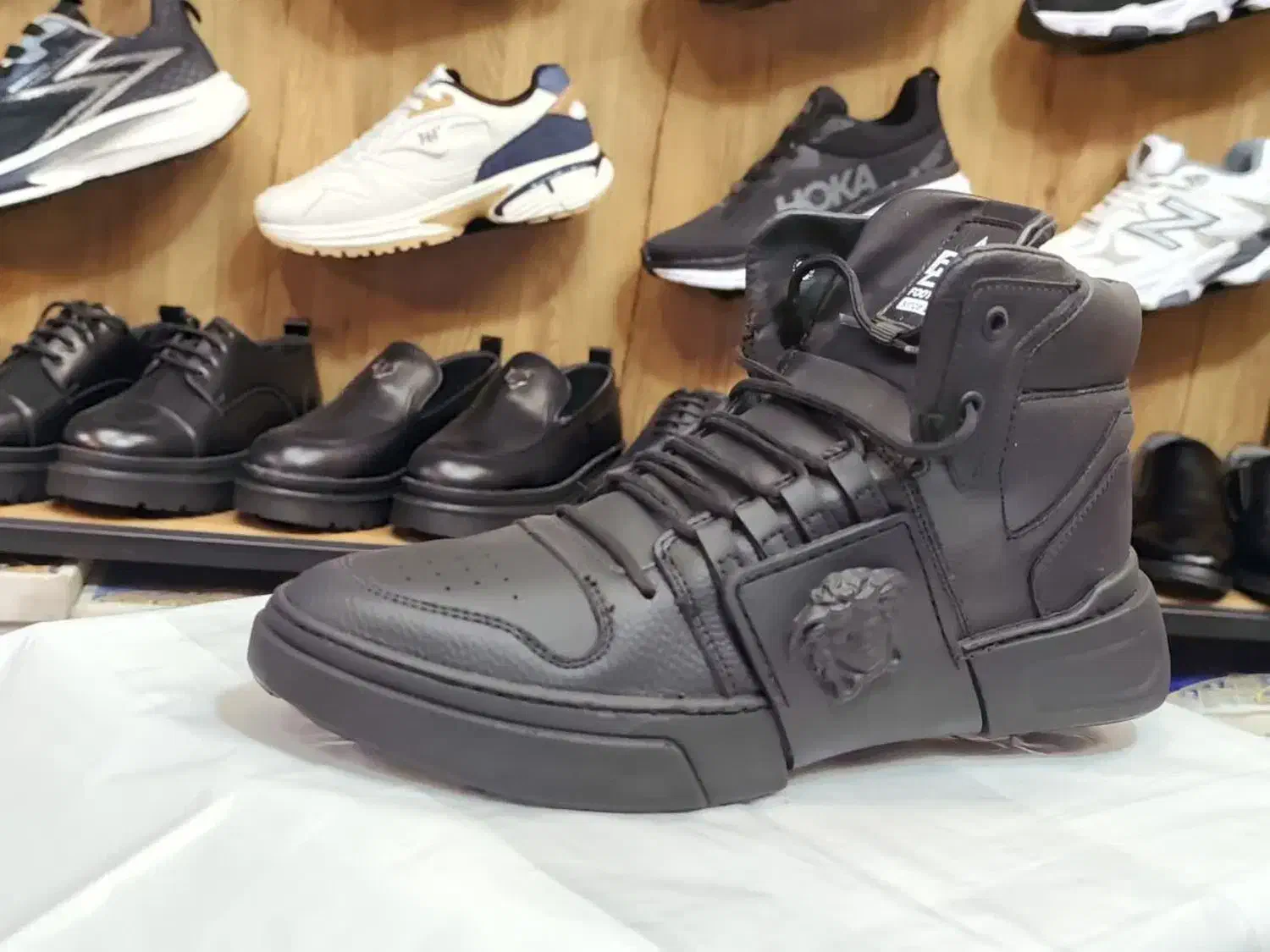 کفش چرم صنعتی باقیمت استثنایی|کیف، کفش، کمربند|کاشان, بهشتی|دیوار