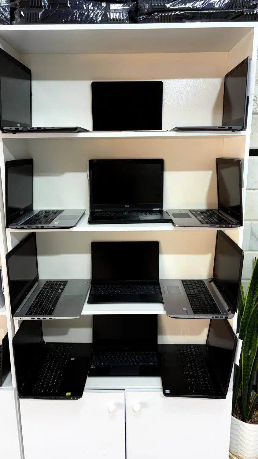 بزرگ ترین مجموعه لپ تاپ دست دو در کاشان PCH laptop|رایانه همراه|کاشان, زیارتی|دیوار