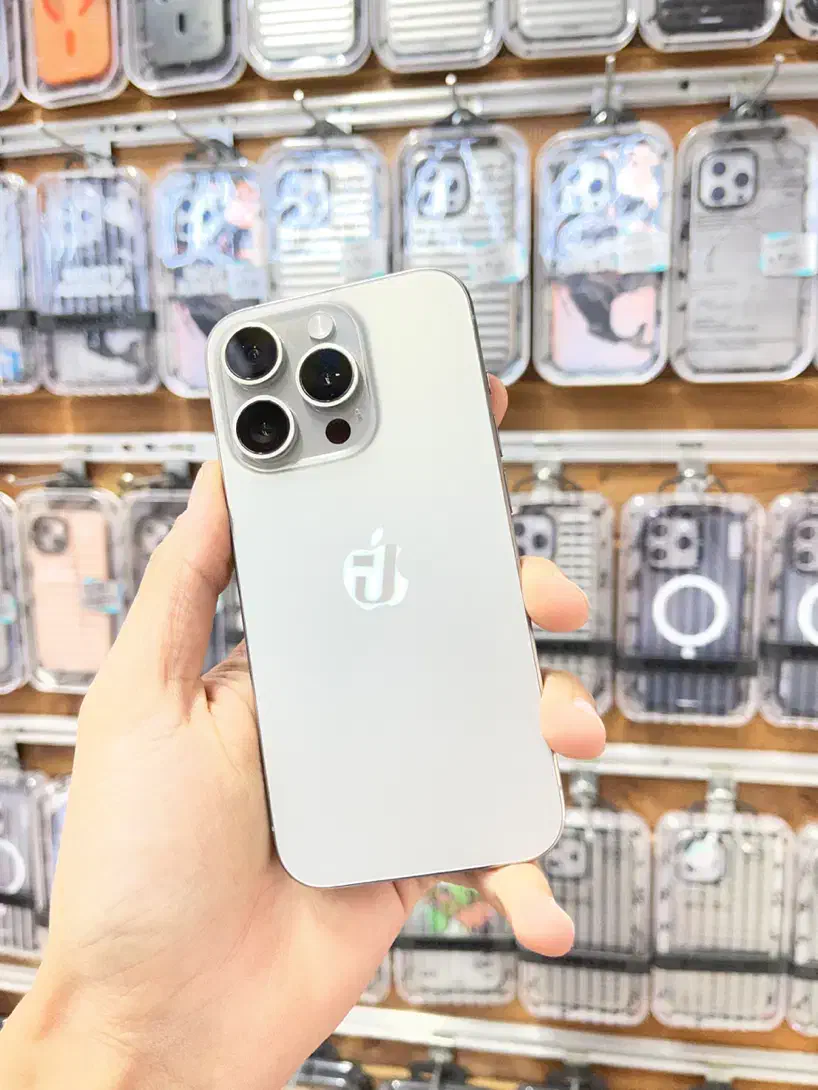 آیفون ۱۵ پرو فوق‌العاده، نو  خوش فیمت  ۱۲۸|موبایل|فردیس, فردیس|دیوار