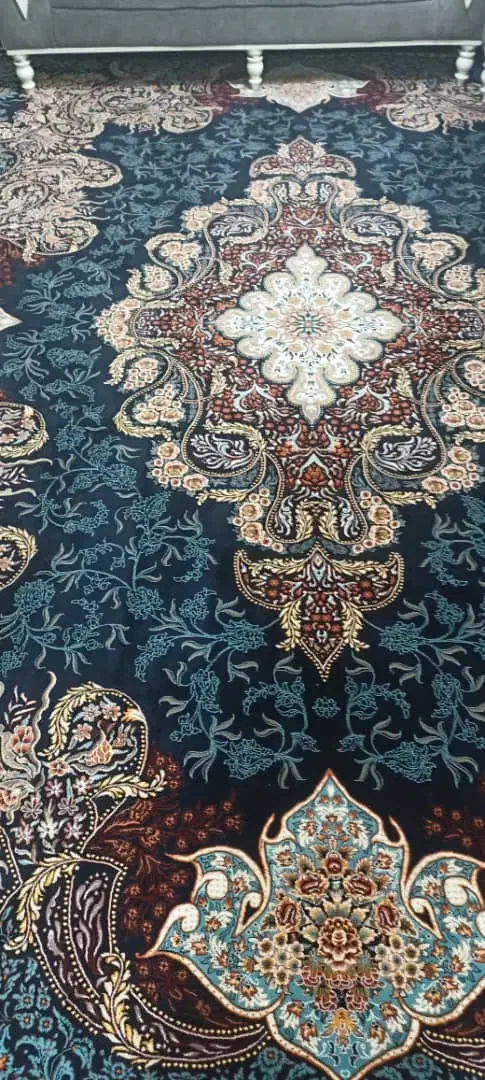 فرش ۱۲متری کامل سالم تمیز|فرش|تهران, باغ خزانه|دیوار