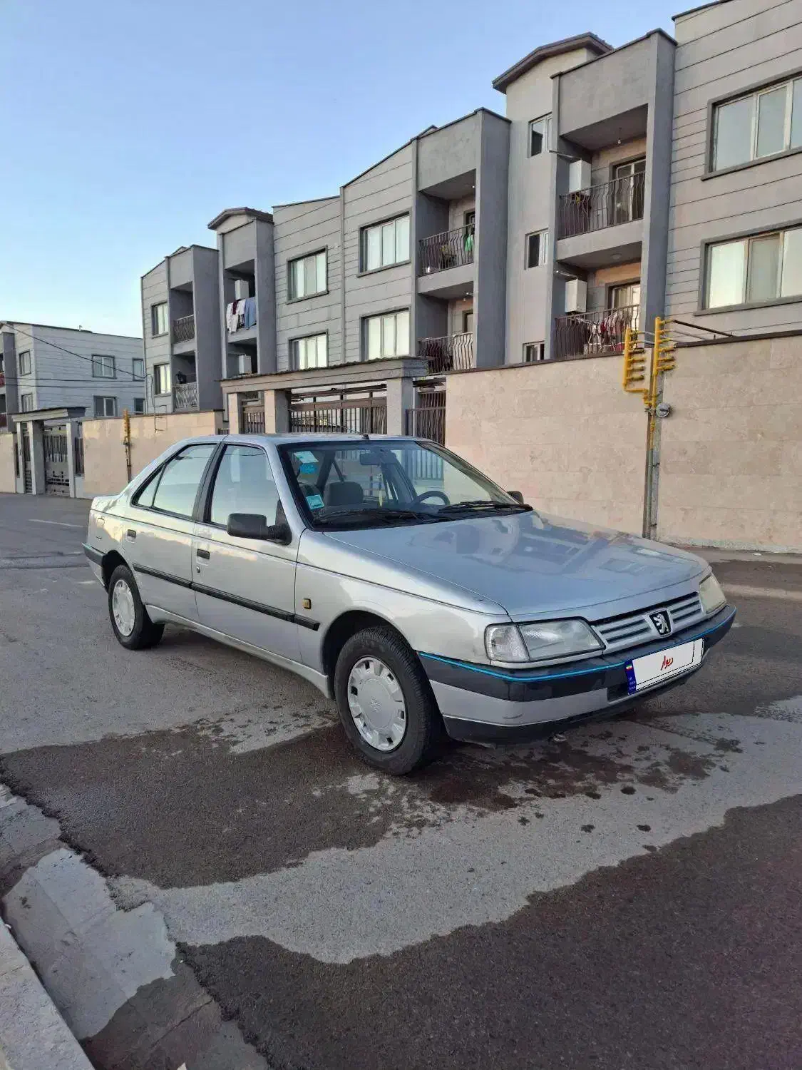 پژو ۴۰۵ مدل ۸۷ دوگانه دستی|خودرو سواری و وانت|محمدیه-قزوین, |دیوار