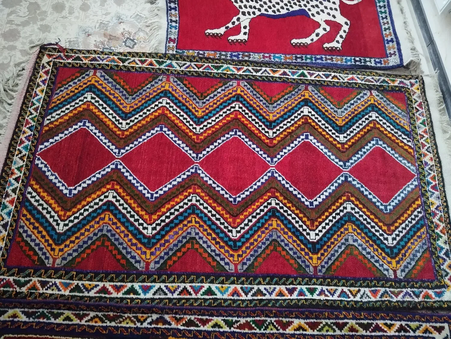 قالی دستباف قشقایی|فرش|صدرا-فارس, فاز ۲|دیوار