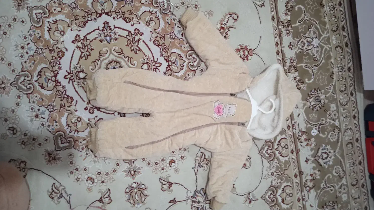 سرهمی کودک|کفش و لباس بچه|لاهیجان, بازکیاگوراب|دیوار