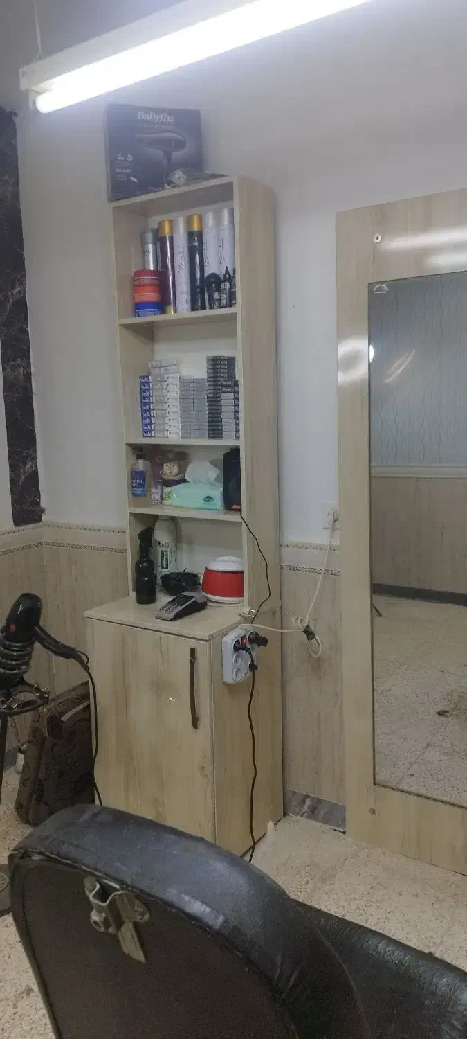 دکور|آرایشگاه و سالن‌های زیبایی|رزن, |دیوار