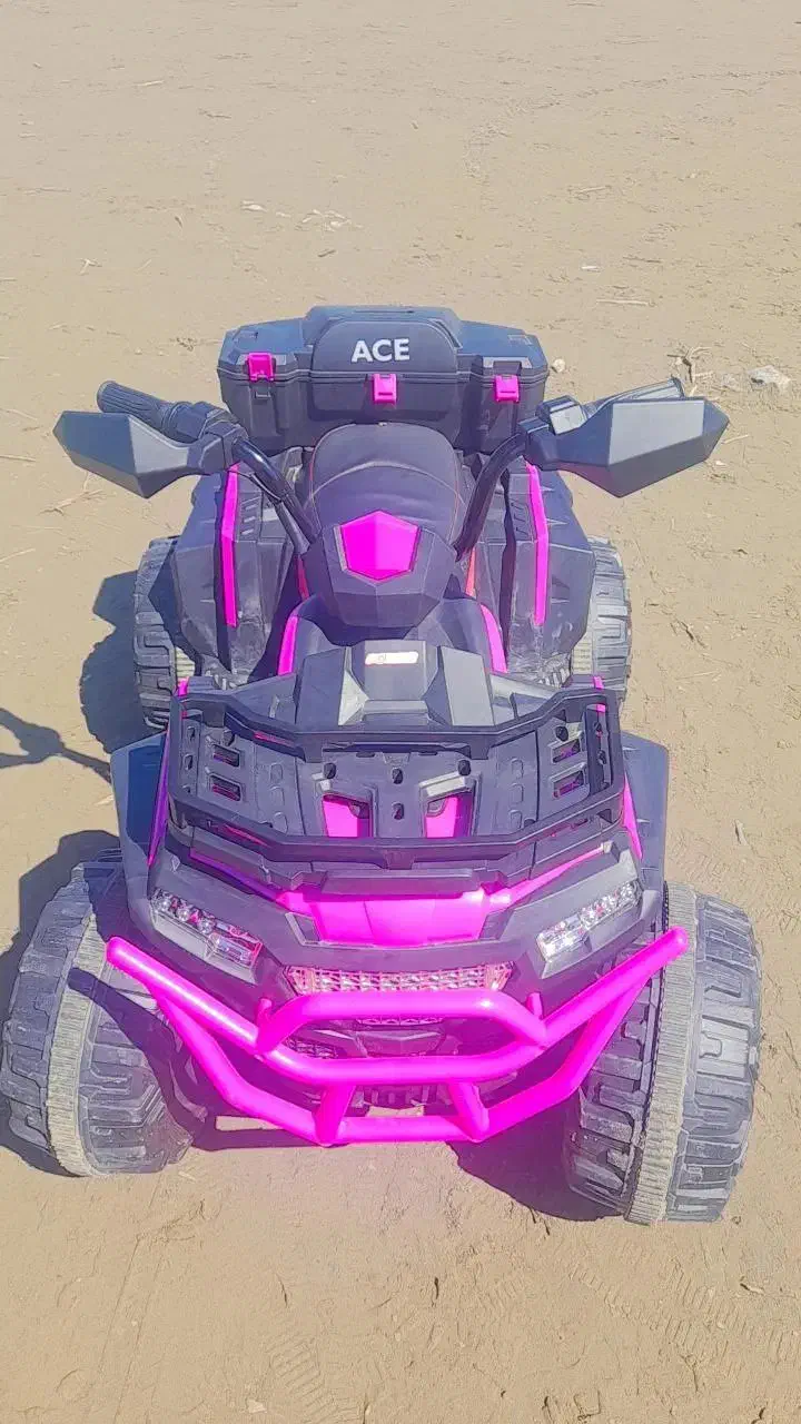 موتور چهارچرخ شارژی باطری خوار در حد نو|اسباببازی|ایزدشهر, |دیوار