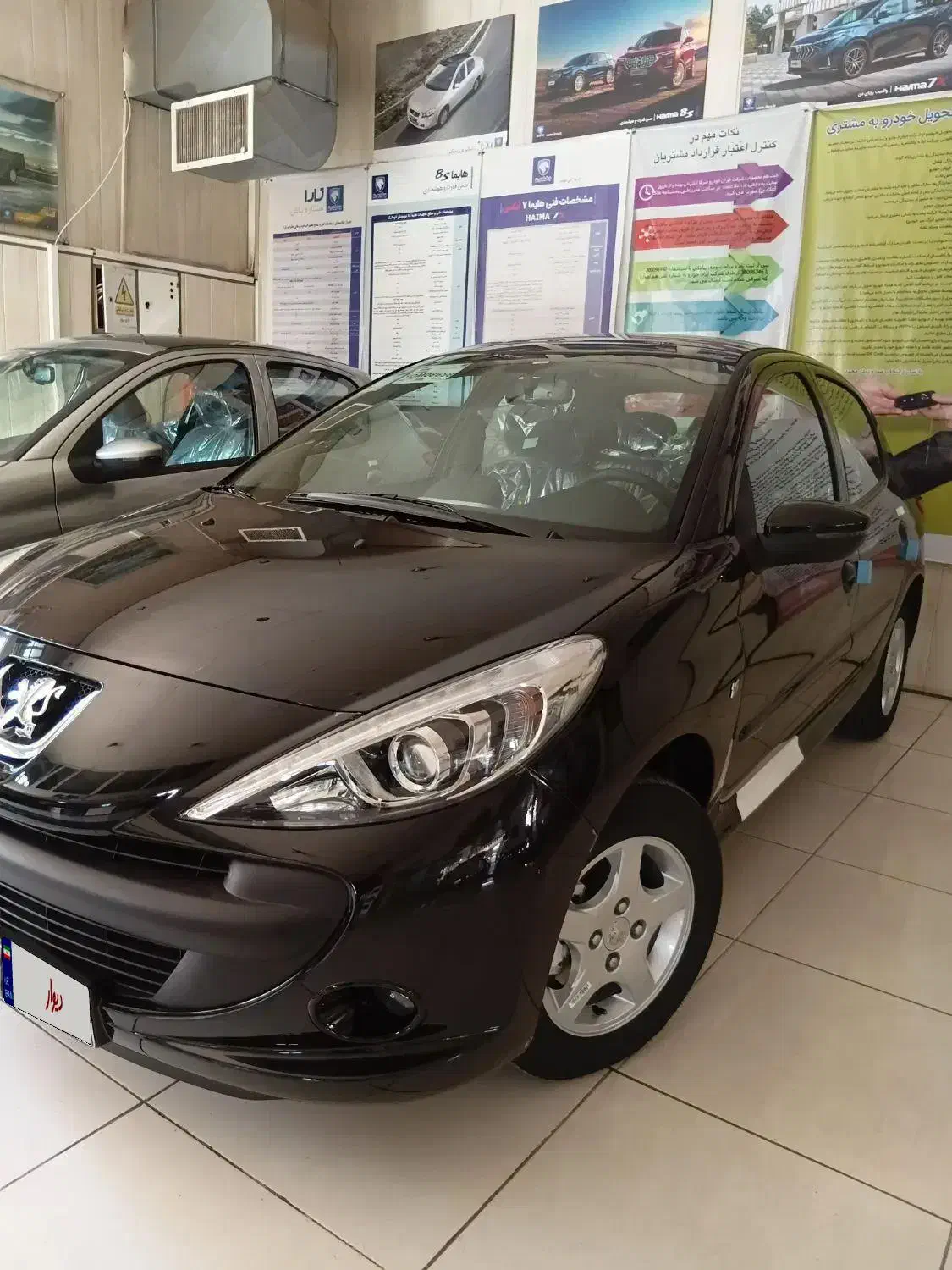 207 دنده ای پانوراما مشکی صفر|خودرو سواری و وانت|شیراز, شهرک سراج|دیوار