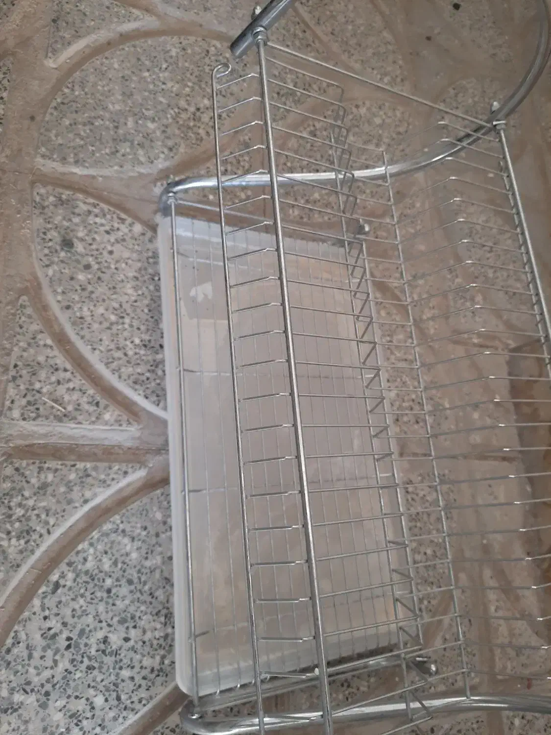 سبد ابچکان کنار سینک استیل|آب‌چکان و نظم‌دهنده ظروف|بیرجند, |دیوار