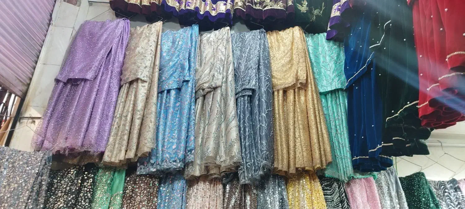 فروش و اجاره انواع لباس های محلی زنانه و دخترانه|لباس|ایذه, |دیوار