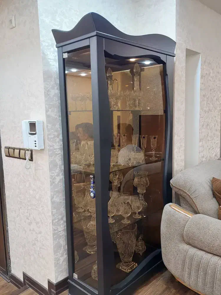 کنسول و اینه و بوفه ست و میزغذاخوری|بوفه، ویترین، کنسول|رشت, گلسار|دیوار