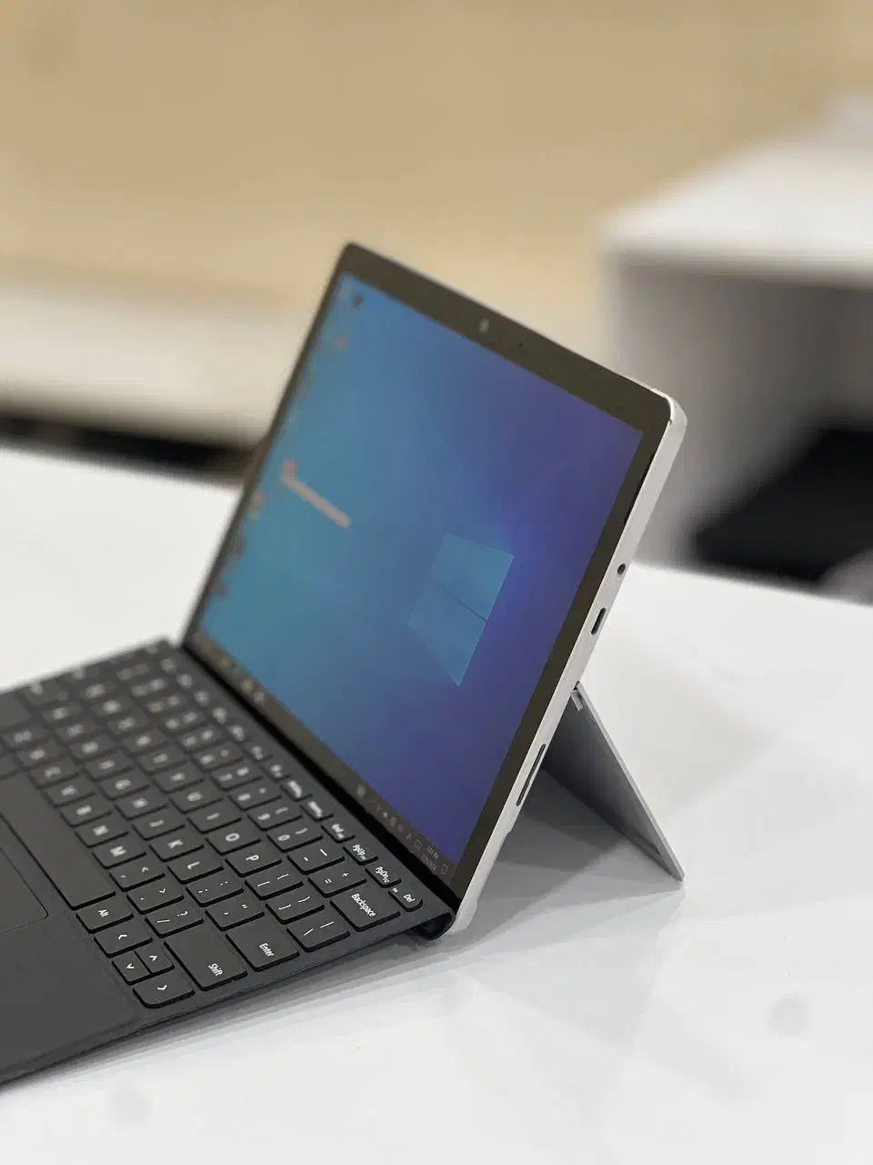 Surface Go2 سبک، سیم‌کارتی، رم 8GB و حافظه 128GB|رایانه همراه|بوکان, |دیوار