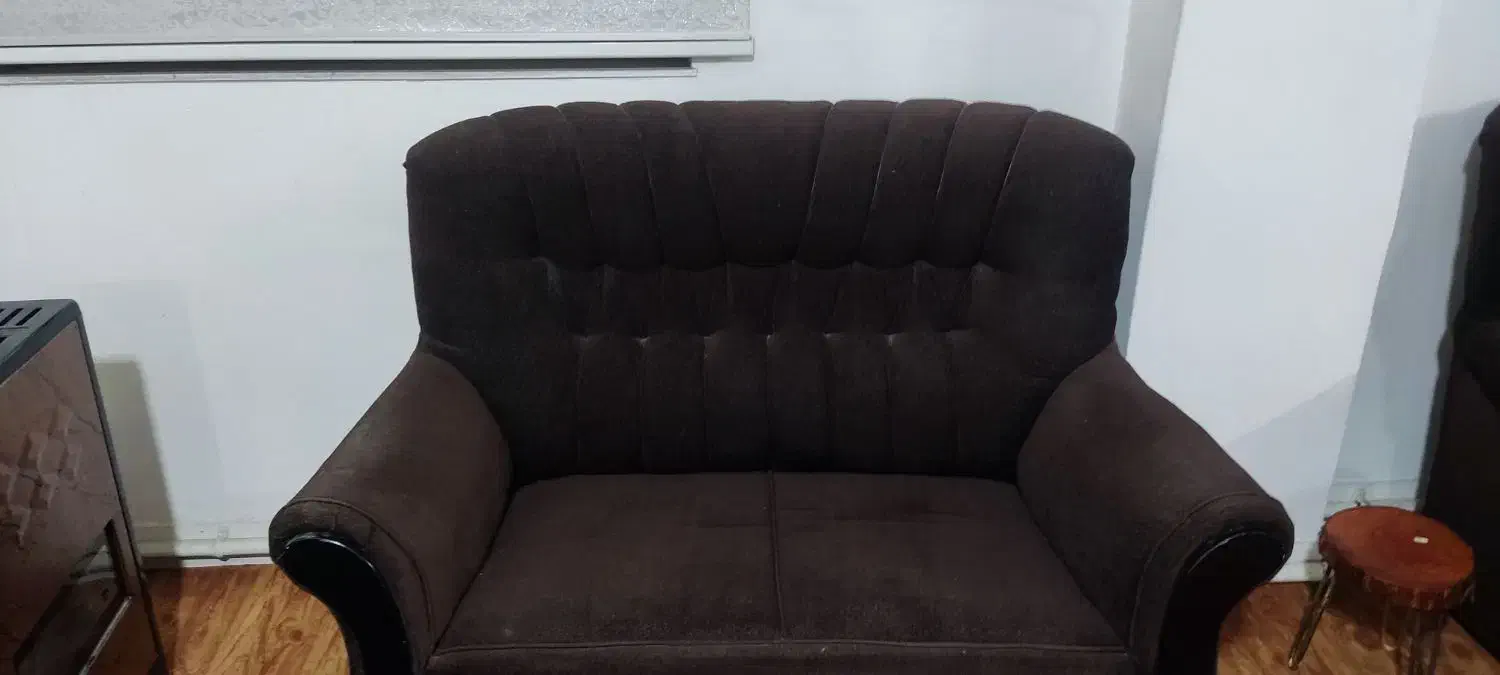 مبل ۷نفره کاملا سالم و یک میز تلویزیون|مبلمان خانگی و میز عسلی|اردبیل, |دیوار